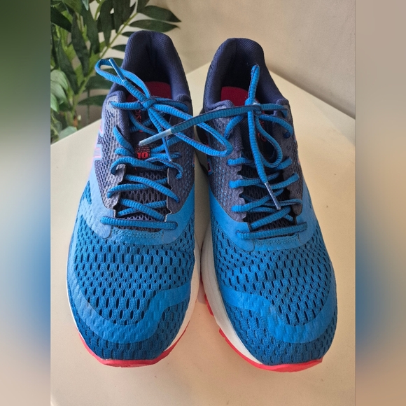 ASICS Sneakers - Picture 2 of 4